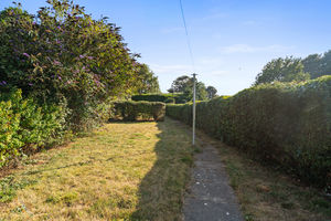 Photo 27- click for photo gallery